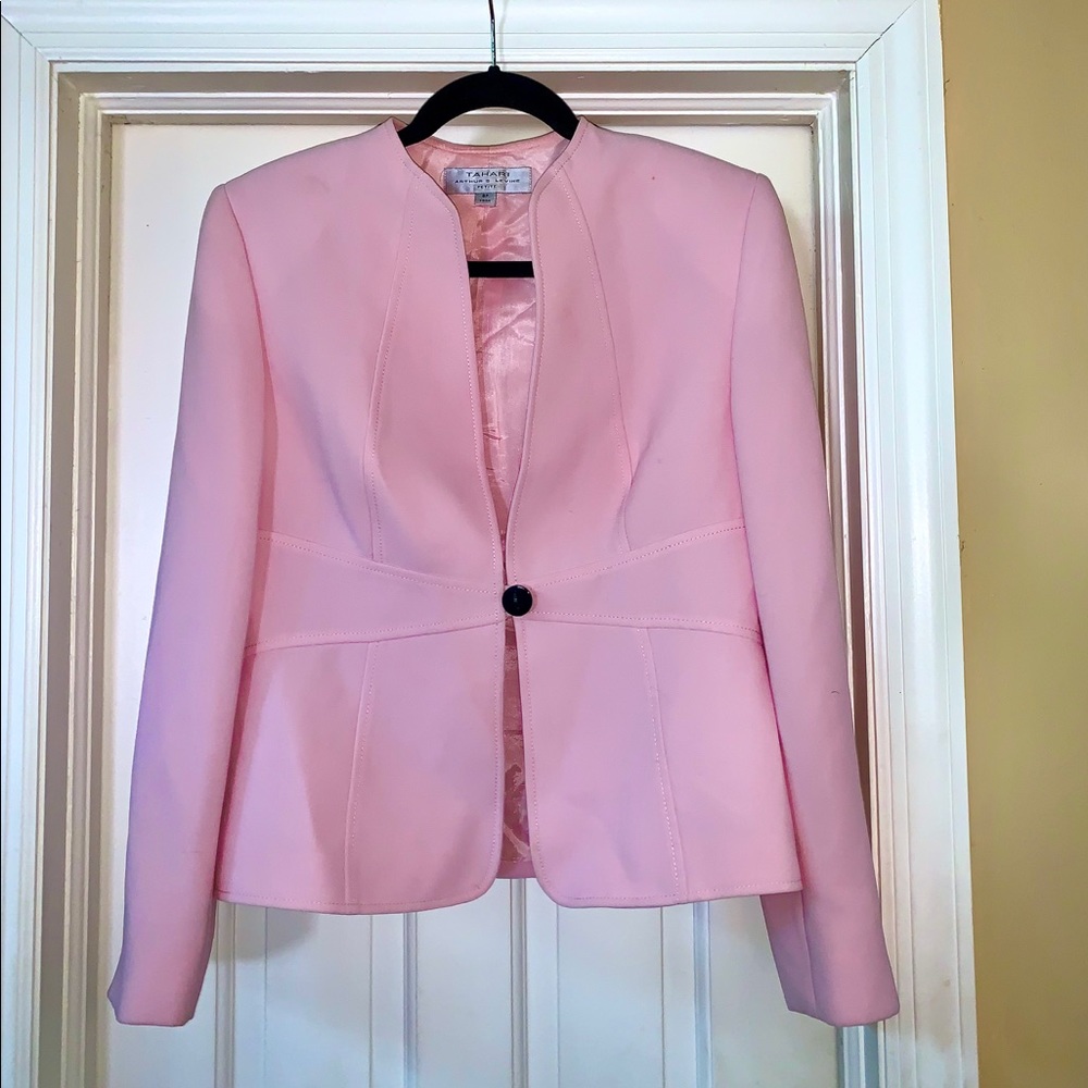 Tahari gorgeous pink dressy blazer